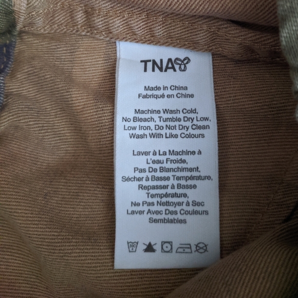 Tna Aritzia Camo Alix Joggers Size XS Like New - Picture 7 of 8
